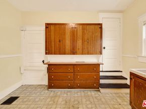 1804 Roosevelt Avenue, Los Angeles CA 90006