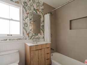 1528 Yale Street 5, Santa Monica CA 90404