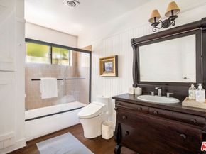 1647 N Beverly Glen Boulevard, Los Angeles CA 90077