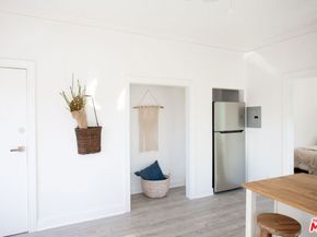 406 S Coronado Street, Los Angeles CA 90057