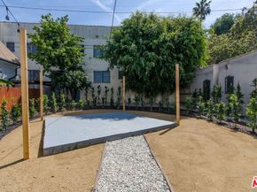 406 S Coronado Street, Los Angeles CA 90057