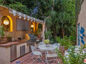 175 W Channel Road, Santa Monica CA 90402