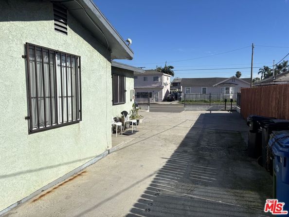 8915 S Normandie Avenue, Los Angeles CA 90044