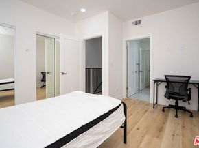 1286 W 35th Place, Los Angeles CA 90007