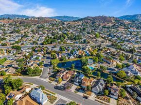 906 Sendero Ave, Escondido CA 92026
