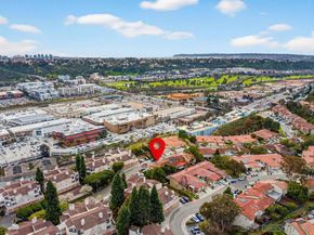 6998 Camino Degrazia, San Diego CA 92111