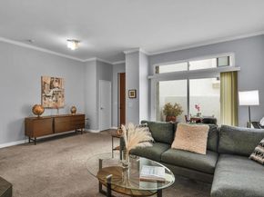 6840 Caminito Del Greco, San Diego CA 92120