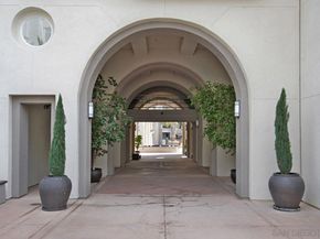 4165 Executive Dr F107, La Jolla CA 92037