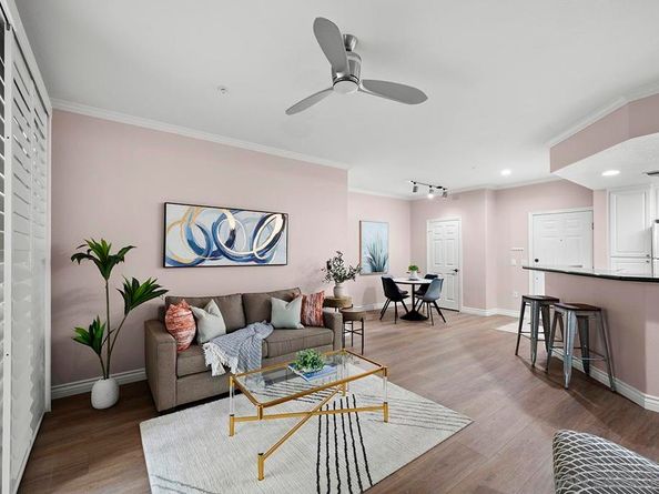 4165 Executive Dr F107, La Jolla CA 92037