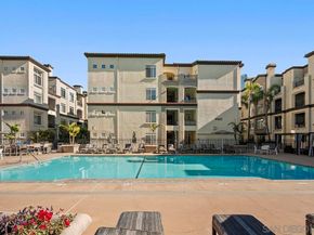 4165 Executive Dr F107, La Jolla CA 92037