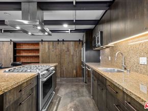 120 S Hewitt Street 6, Los Angeles CA 90012
