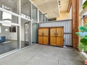 120 S Hewitt Street 6, Los Angeles CA 90012
