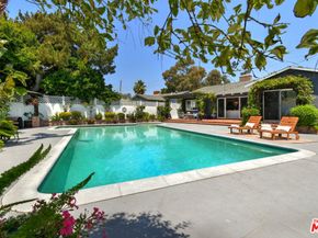 13006 Magnolia Boulevard, Sherman Oaks CA 91423