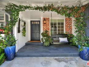 13006 Magnolia Boulevard, Sherman Oaks CA 91423