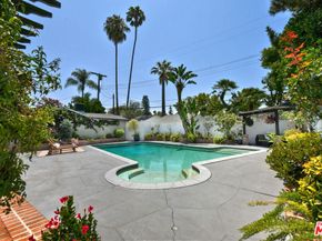 13006 Magnolia Boulevard, Sherman Oaks CA 91423