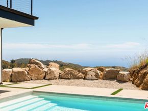 2165 E Little Las Flores Road, Topanga CA 90290