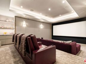 890 Linda Flora Drive, Los Angeles CA 90049