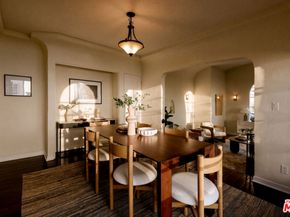 6532 Commodore Sloat Drive, Los Angeles CA 90048