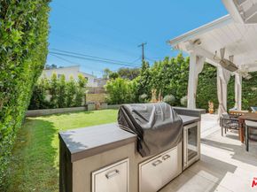2725 Veteran Avenue, Los Angeles CA 90064