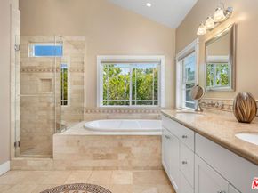 2725 Veteran Avenue, Los Angeles CA 90064