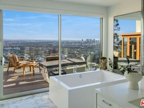 8572 Hillside Avenue, Los Angeles CA 90069
