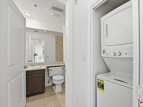 128 N Oak Knoll Avenue 202, Pasadena CA 91101