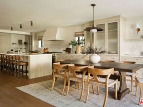 933 S Sycamore Avenue, Los Angeles CA 90036