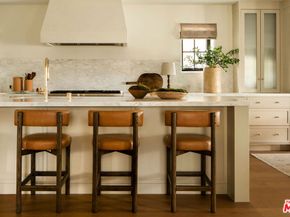 933 S Sycamore Avenue, Los Angeles CA 90036