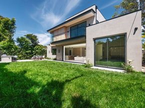 3153 Purdue Avenue, Los Angeles CA 90066