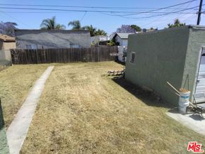 6710 4th Avenue, Los Angeles CA 90043