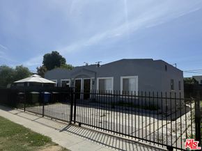 1700 W 60th Street, Los Angeles CA 90047