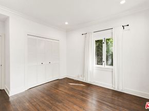 524 N Kilkea Drive, Los Angeles CA 90048