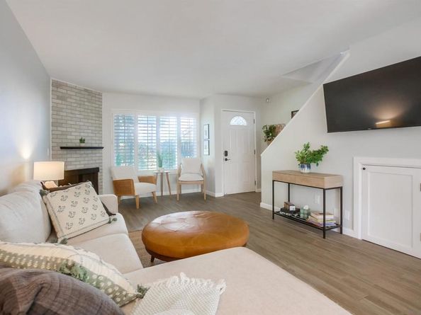 3466 Thunder Dr, Oceanside CA 92056