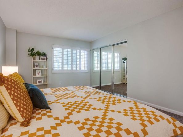 3466 Thunder Dr, Oceanside CA 92056