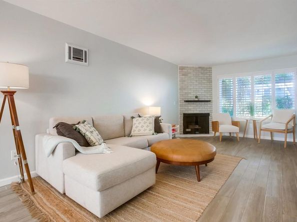 3466 Thunder Dr, Oceanside CA 92056