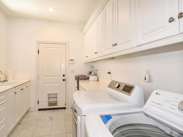 7930 Entrada Lazanja, San Diego CA 92127