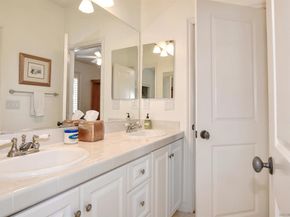 7930 Entrada Lazanja, San Diego CA 92127