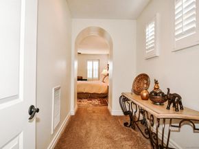 7930 Entrada Lazanja, San Diego CA 92127