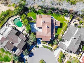 7930 Entrada Lazanja, San Diego CA 92127