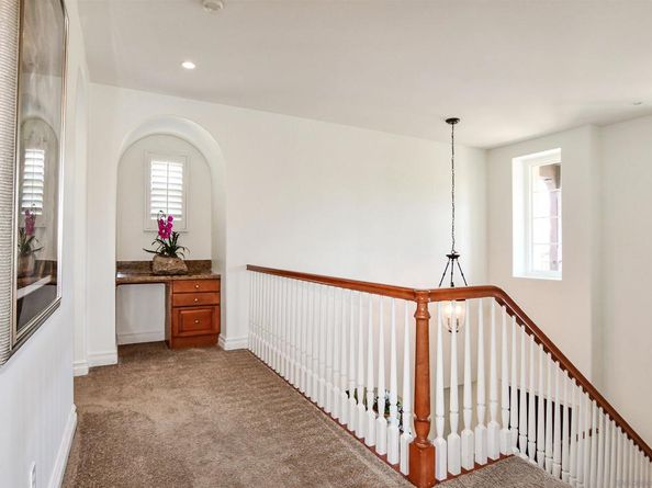 7930 Entrada Lazanja, San Diego CA 92127