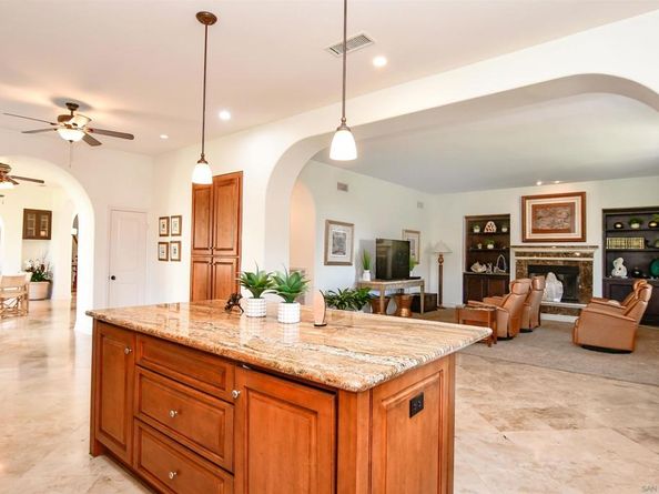 7930 Entrada Lazanja, San Diego CA 92127