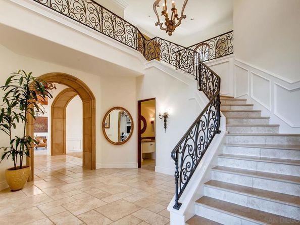 4690 Rancho Del Mar Tri, San Diego CA 92130