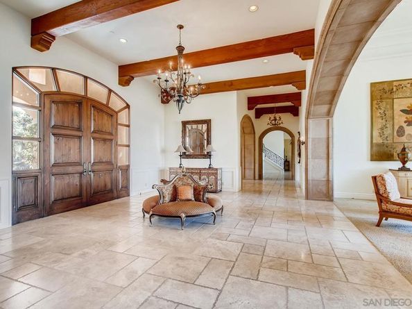 4690 Rancho Del Mar Tri, San Diego CA 92130