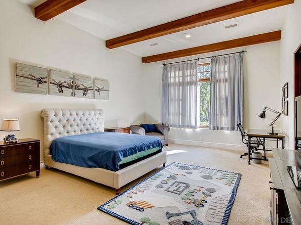 4690 Rancho Del Mar Tri, San Diego CA 92130