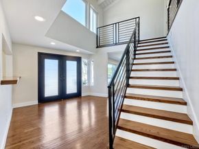 9945 Alto Dr, La Mesa CA 91941