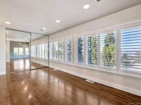 9945 Alto Dr, La Mesa CA 91941