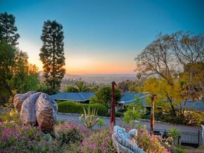 9945 Alto Dr, La Mesa CA 91941