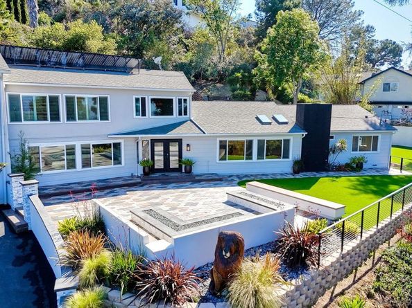 9945 Alto Dr, La Mesa CA 91941