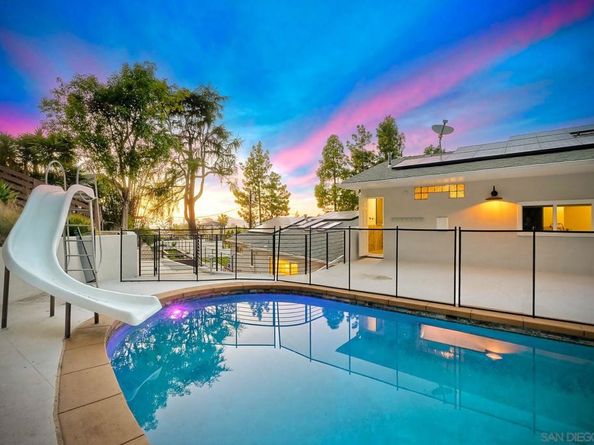 9945 Alto Dr, La Mesa CA 91941