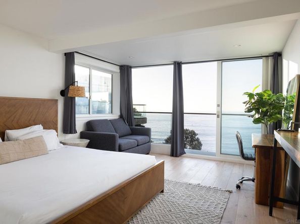 1624 Torrey Pines Rd, La Jolla CA 92037